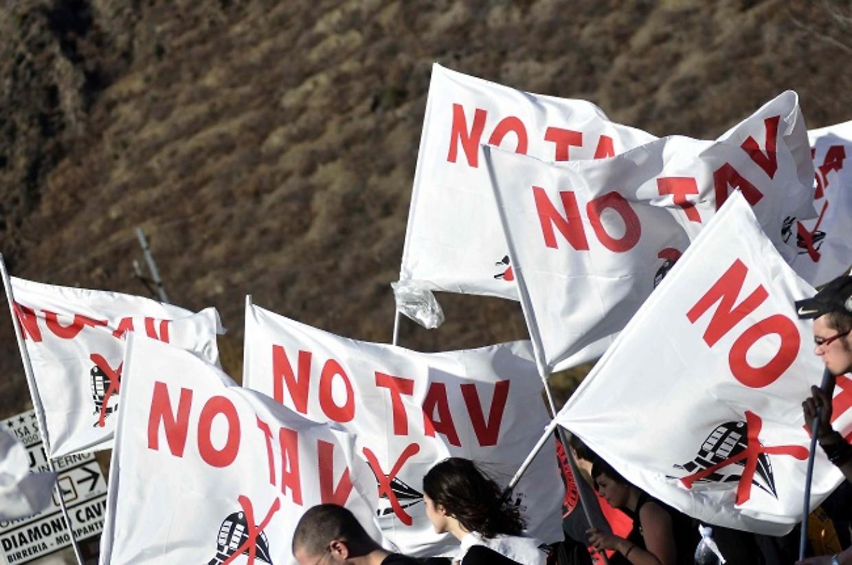 Manifestazione No Tav in Val di Susa.