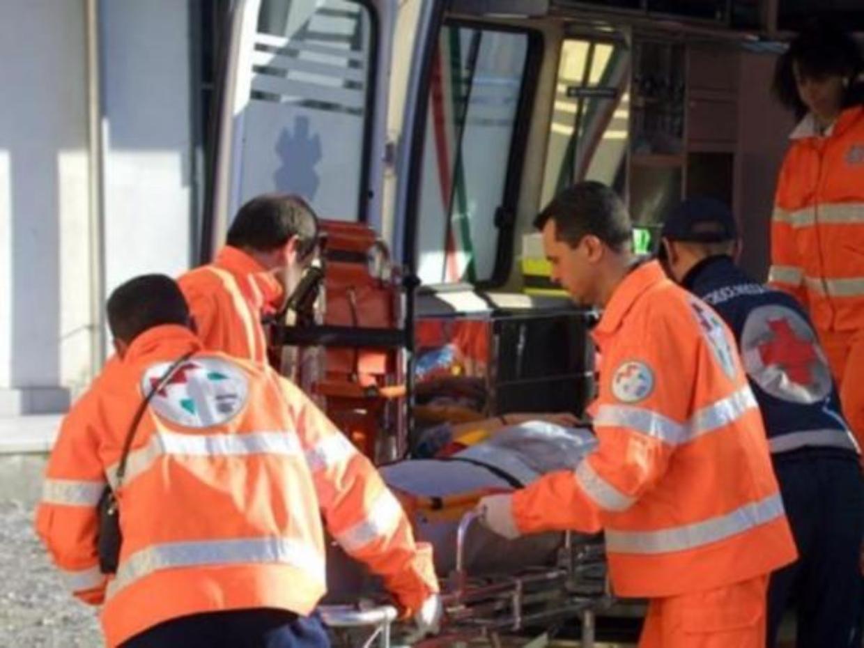 Grave incidente a Castagnole delle Lanze: mamma e figlia in codice rosso