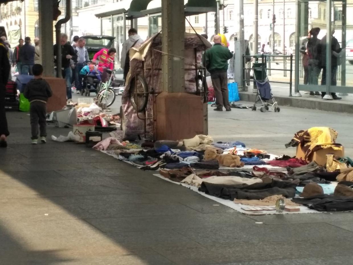 Maxi-sequestri a Porta Palazzo: quasi 700 chili di alimenti