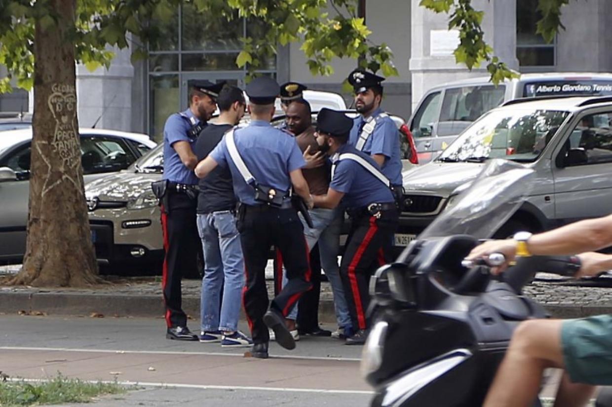 Controlli in via Nizza