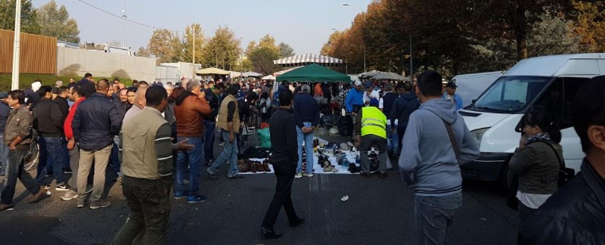 Il suk di via Carcano a Torino