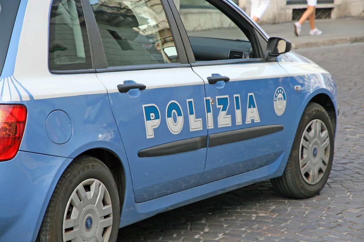 polizia depositphotos