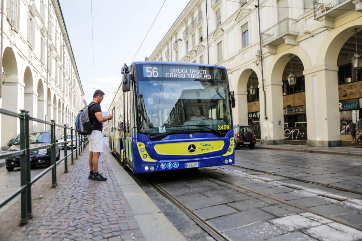 Torino, linea 56 deviata per la Festa d’Autunno in Cit Turin