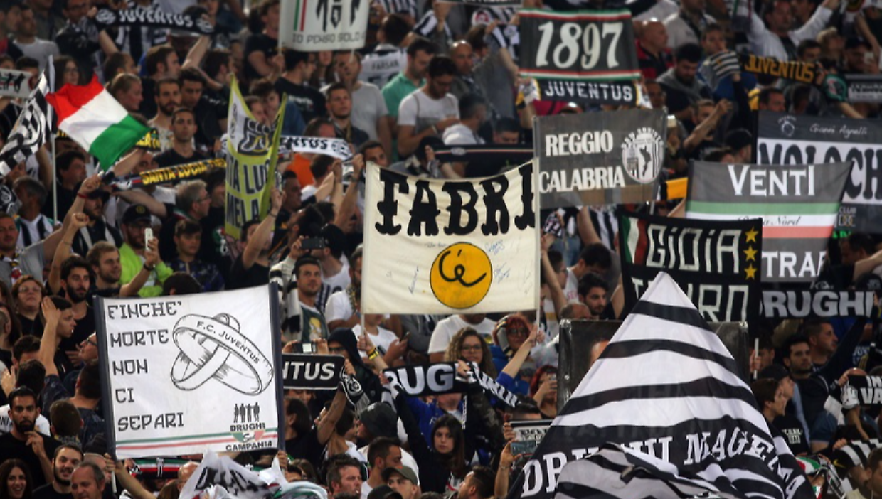 La Curva Sud della Juventus (foto Depositphotos)