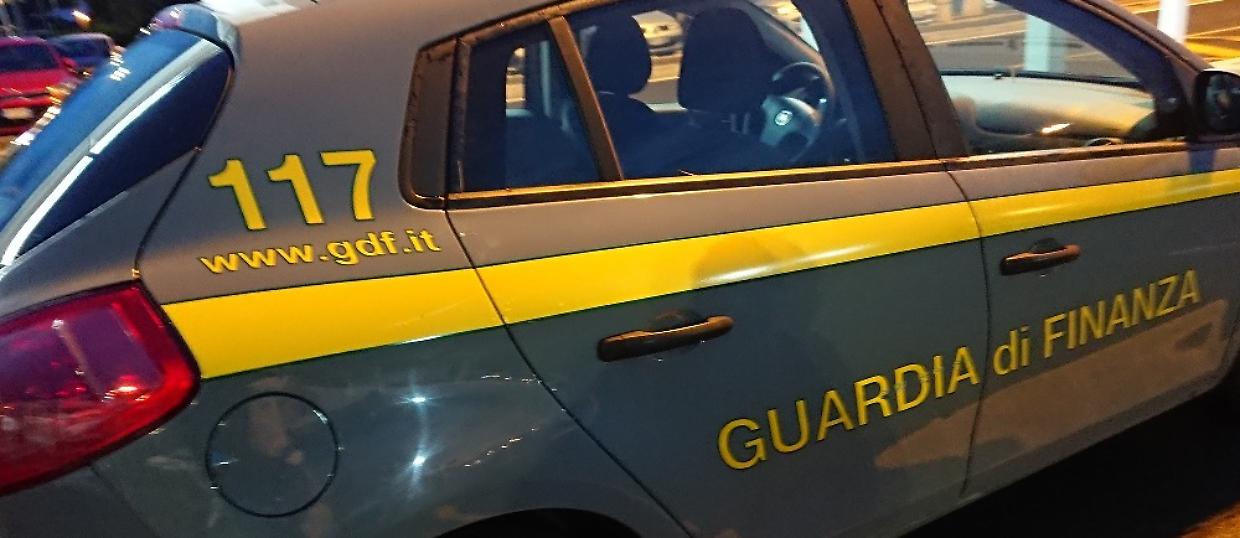 Case, società, auto, conti e palestra: maxi sequestro da 1,2 milioni a noto pregiudicato torinese