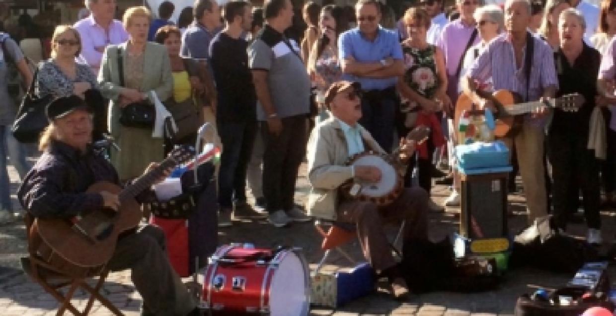 artisti di strada piazze