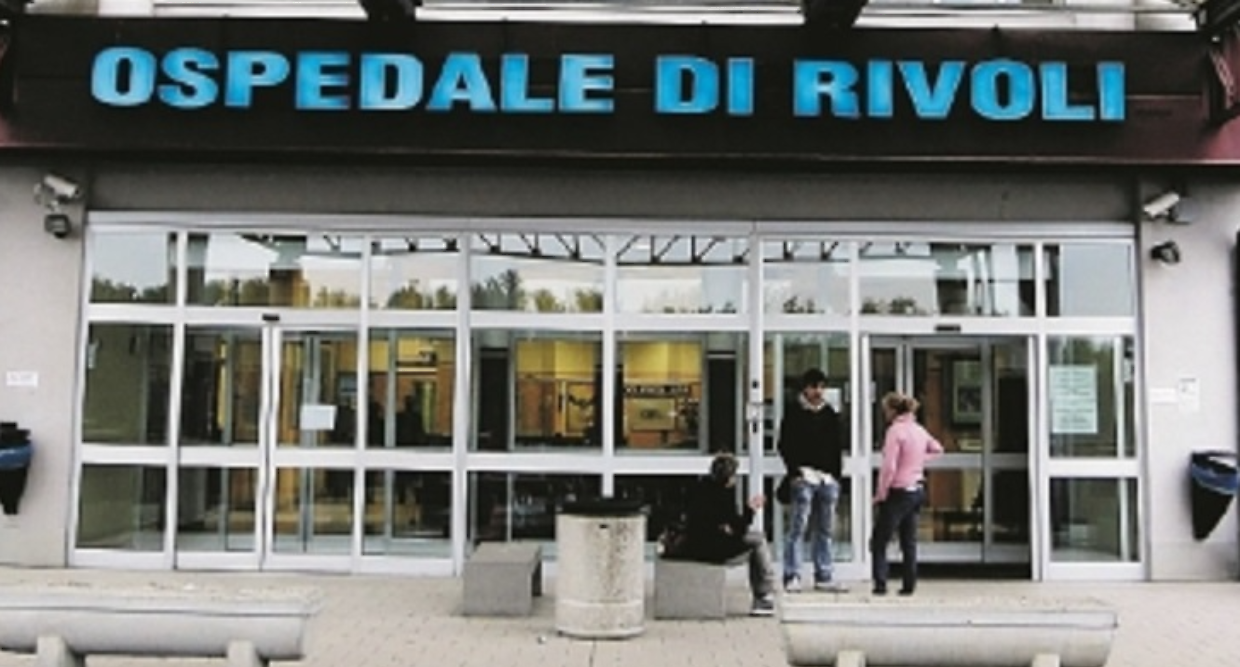 Operaio abbandonato ferito davanti all'ospedale di Rivoli, c’è un imprenditore indagato