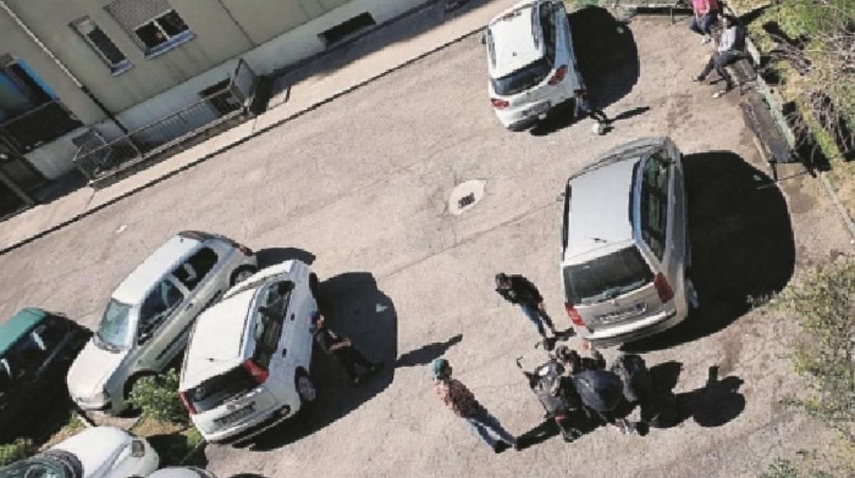 controlli cortili case popolari