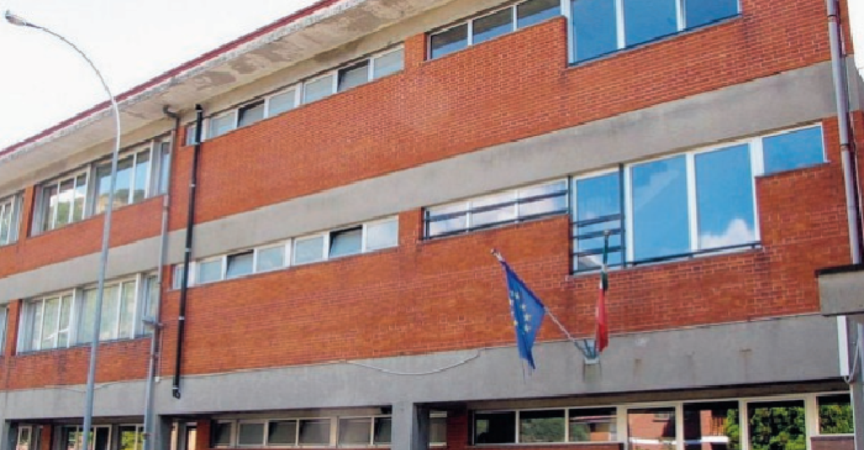 scuola borgofranco d'ivrea
