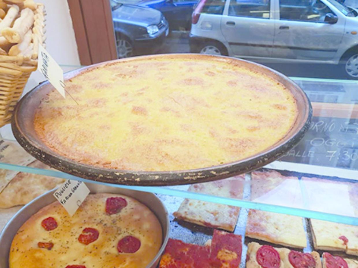 Tradizione e modernità in tavola: sapori senza tempo in un negozio storico