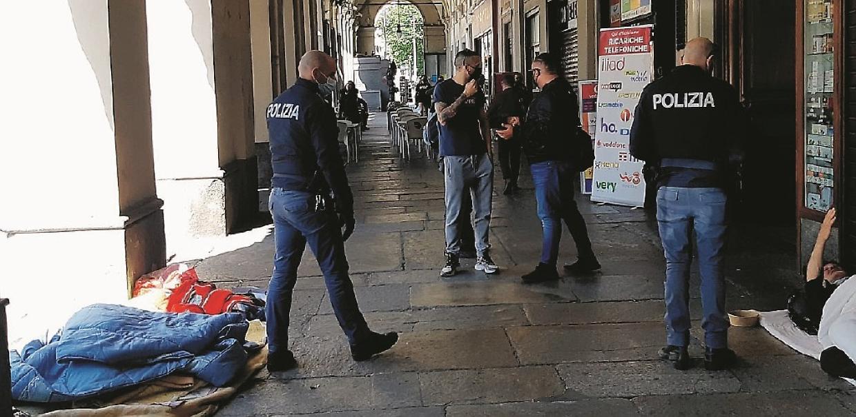 clochard piazza statuto