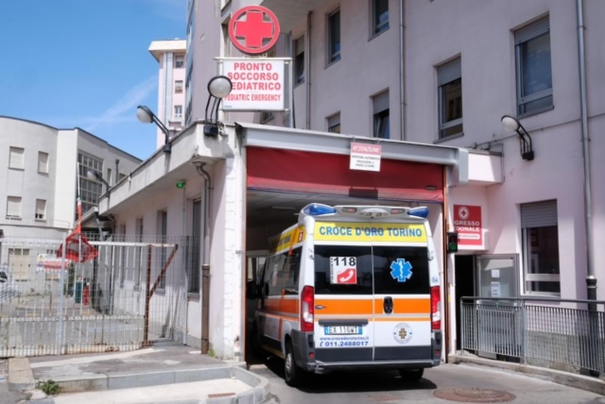 l'arrivo dell'ambuanza al Regina Margherita_4
