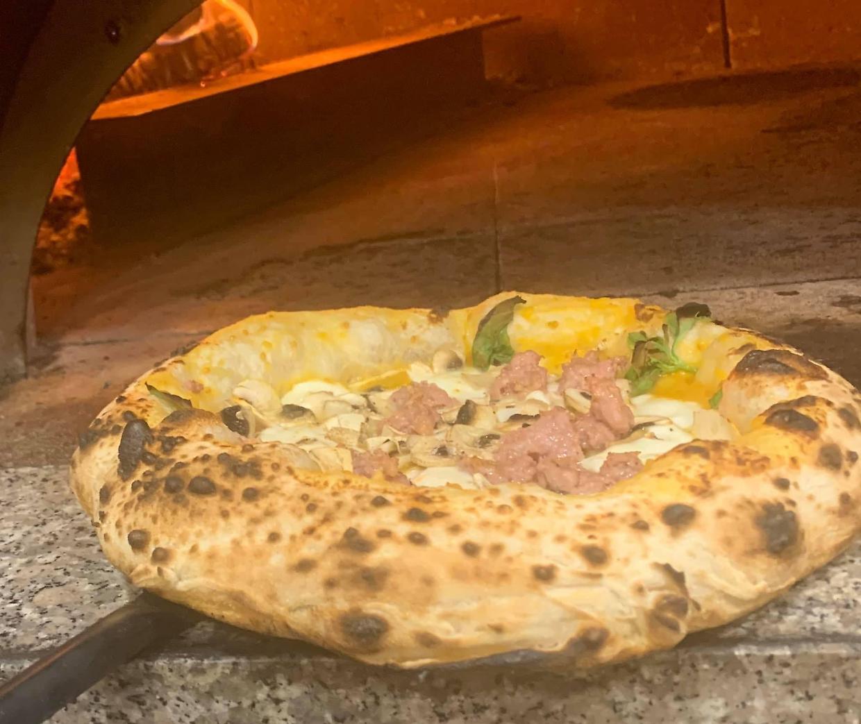 Pizzeria a Caselle, è arrivata Staje senza pensier’ 2