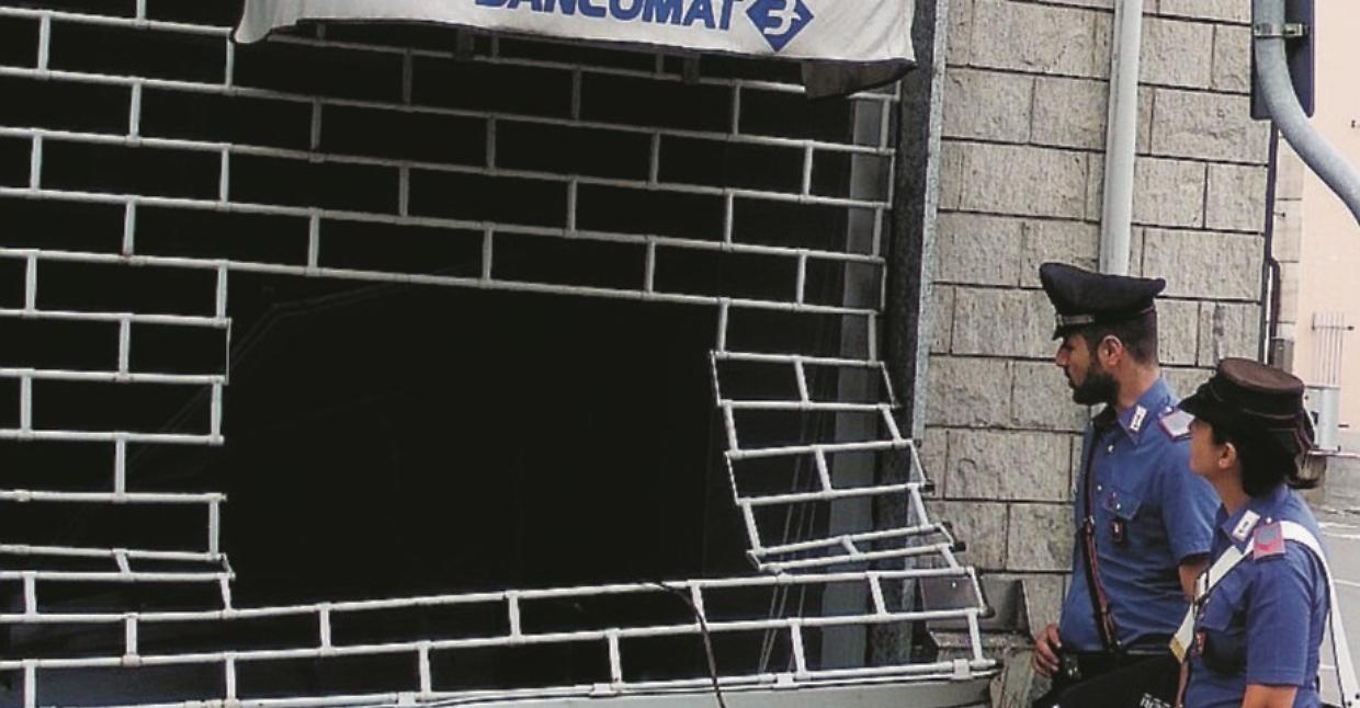 bancomat piscina