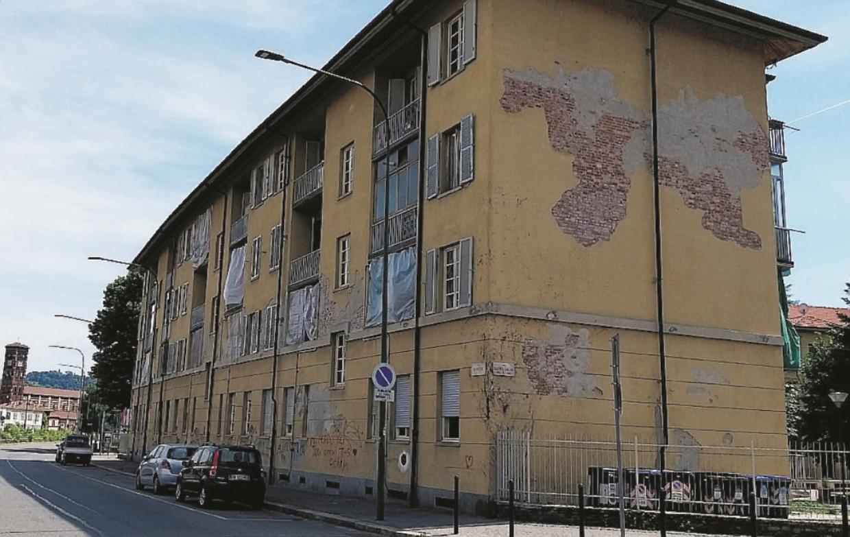 case popolari giornale 11 giu
