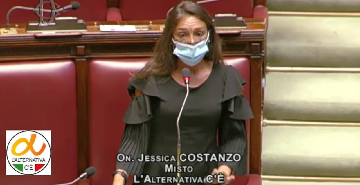 costanzo jessica camera-alternativa