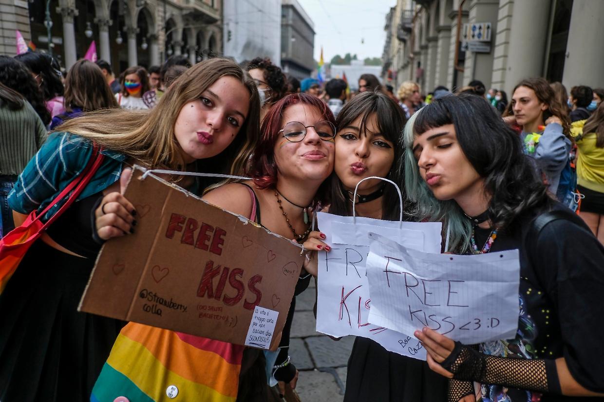 Il Pride per resistere all'odio. BigMama la superospite