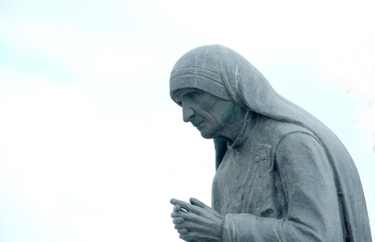 Statue of Mother Teresa in Struga,Macedonia