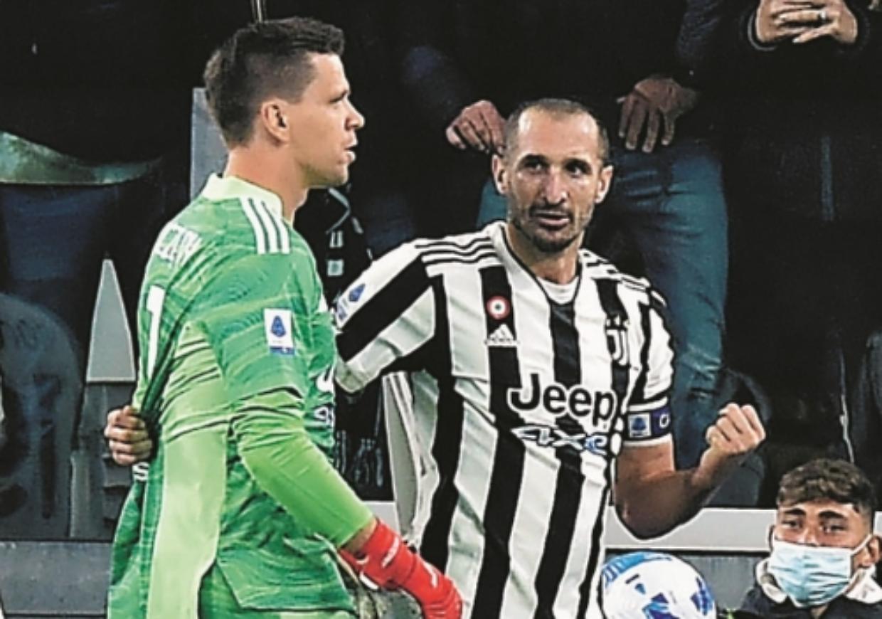 chiellini-ronaldo