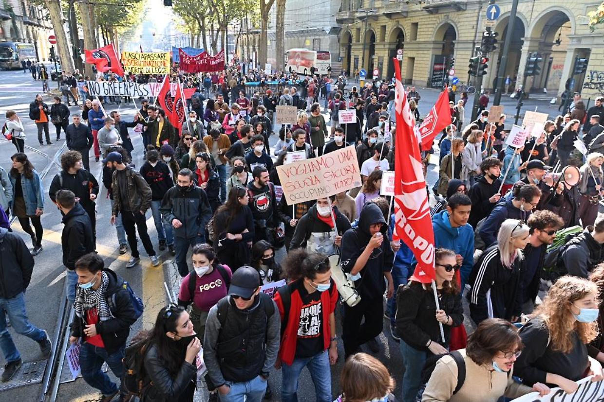 E' alta tensione per le manifestazioni di oggi e domani a Torino