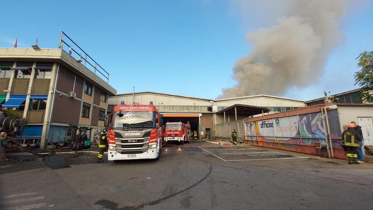 incendio 4 via veronese torino tonino di marco foto