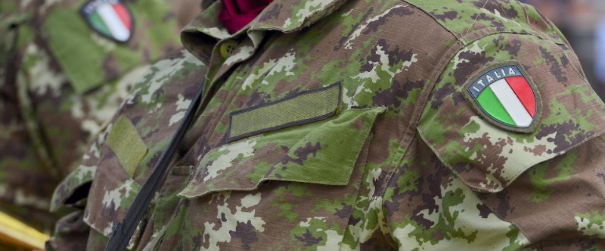 militari italiani esercito soldati