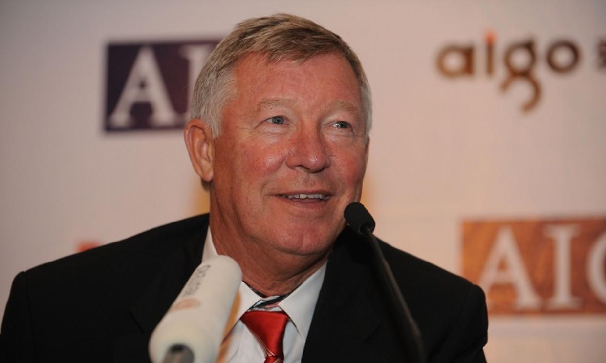 Manchester United arrive in Hangzhou for soccer friendly