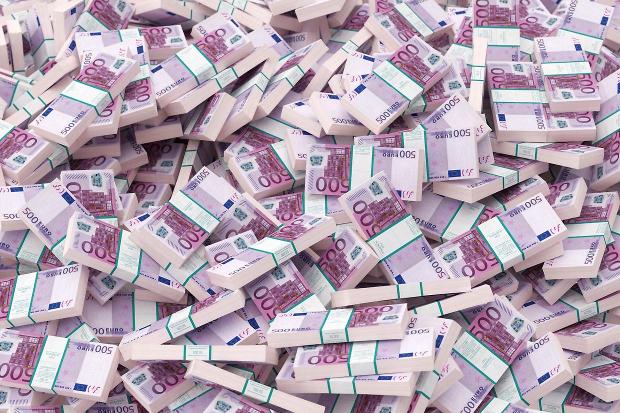 Milioni di euro (foto Depositphotos)