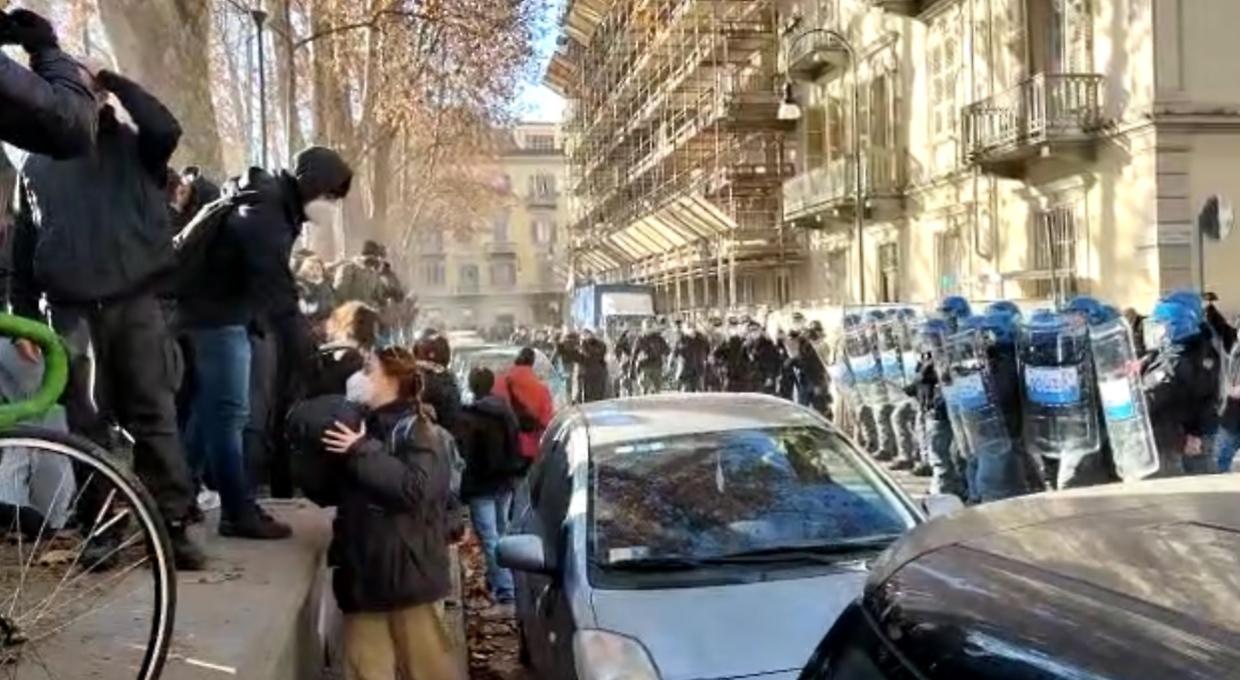 studenti manifestazione cq