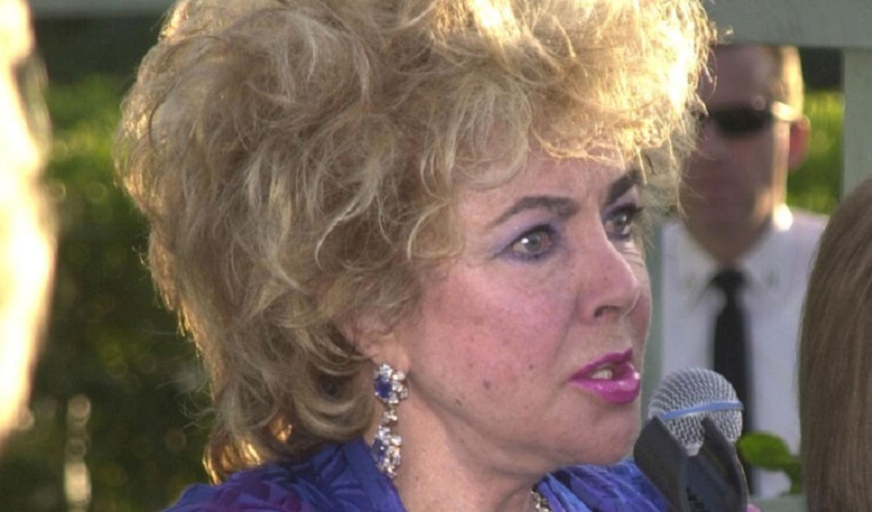 at the Motion Picture and Television Fund's 80th Anniversary, MPTF Campus, Woodland Hills, 10-06-01