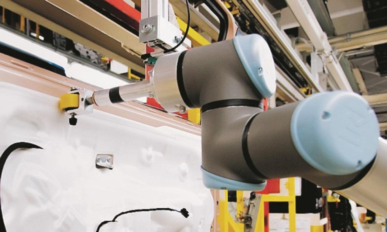 robot cobot automotive fabbrica gn