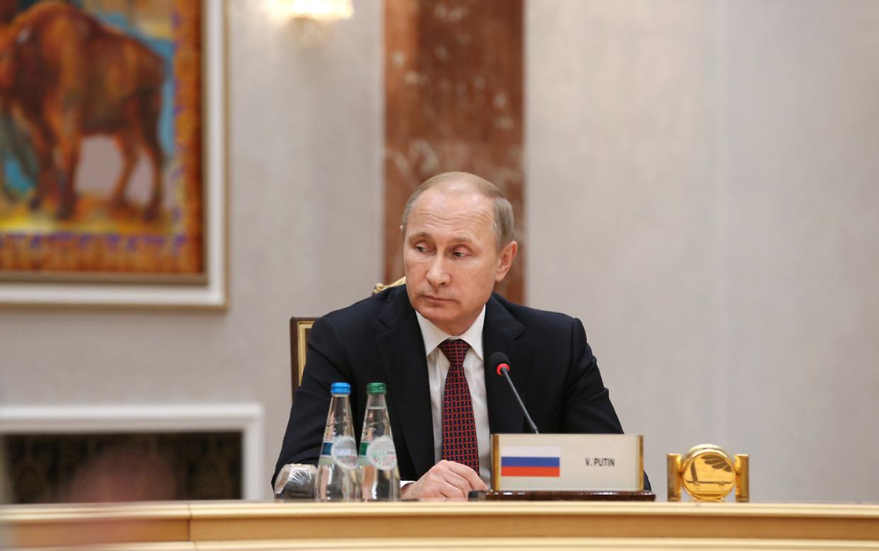 Il discorso più breve di Putin: solo messaggi essenziali