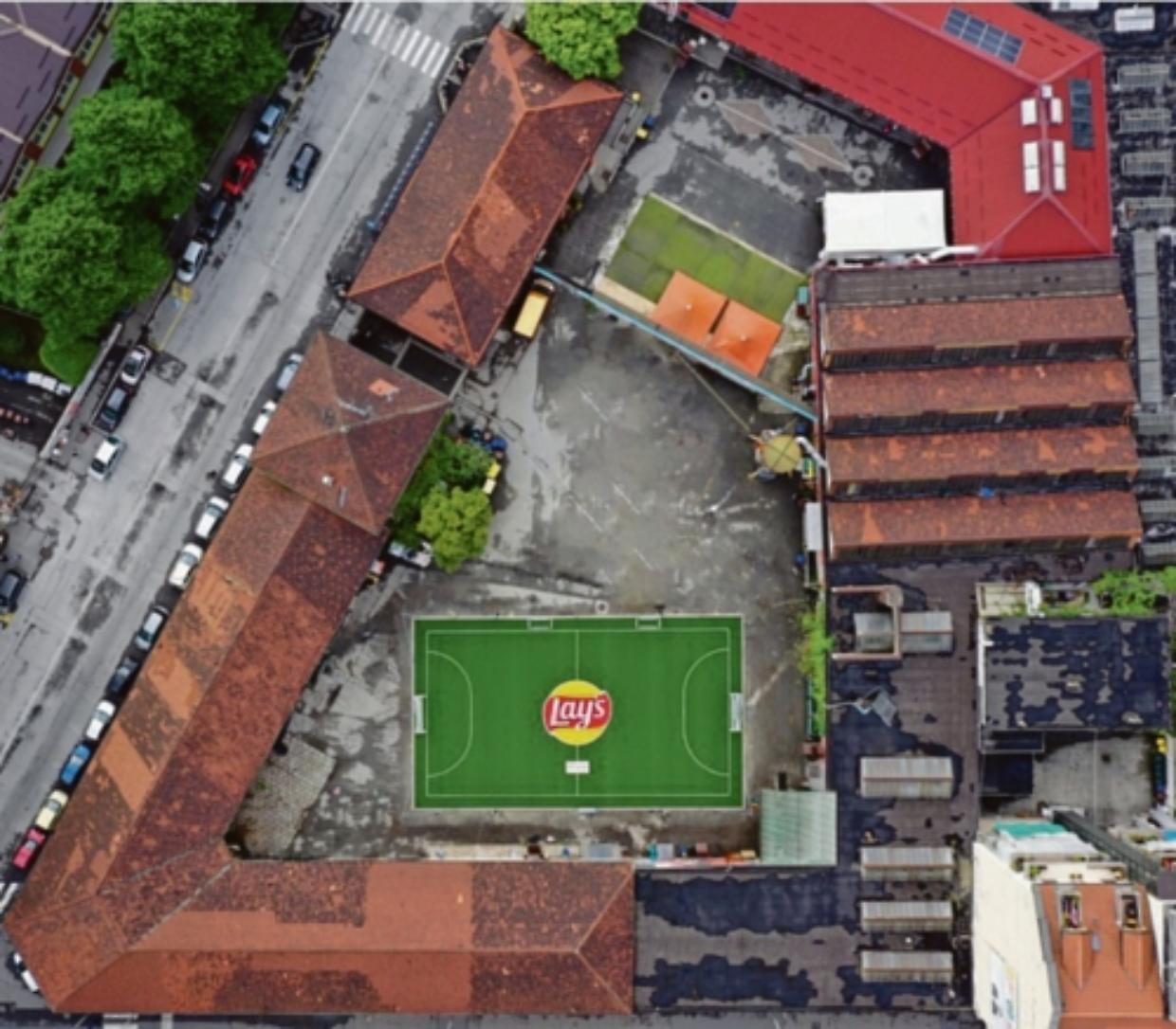 campo calcio aurora lays