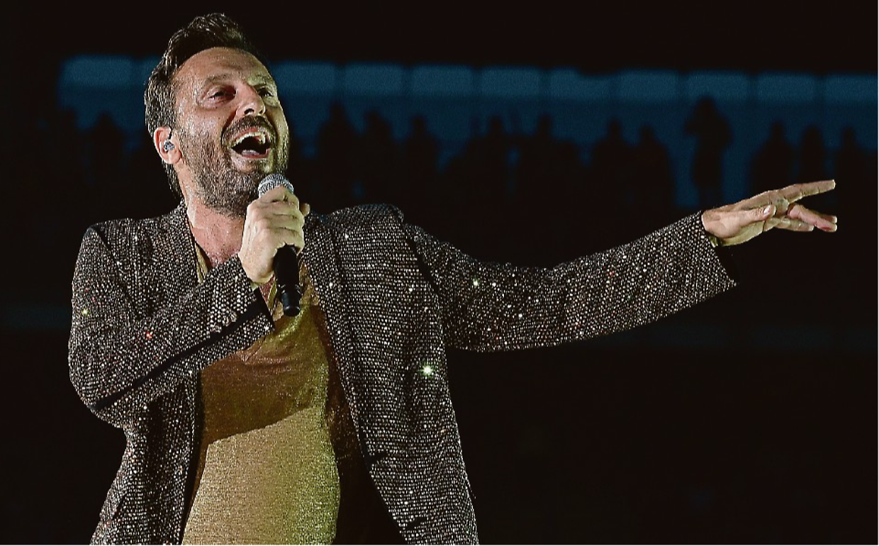 C'è il nuovo tour di Cesare Cremonini, svelate le date: ecco quando sarà a Torino...