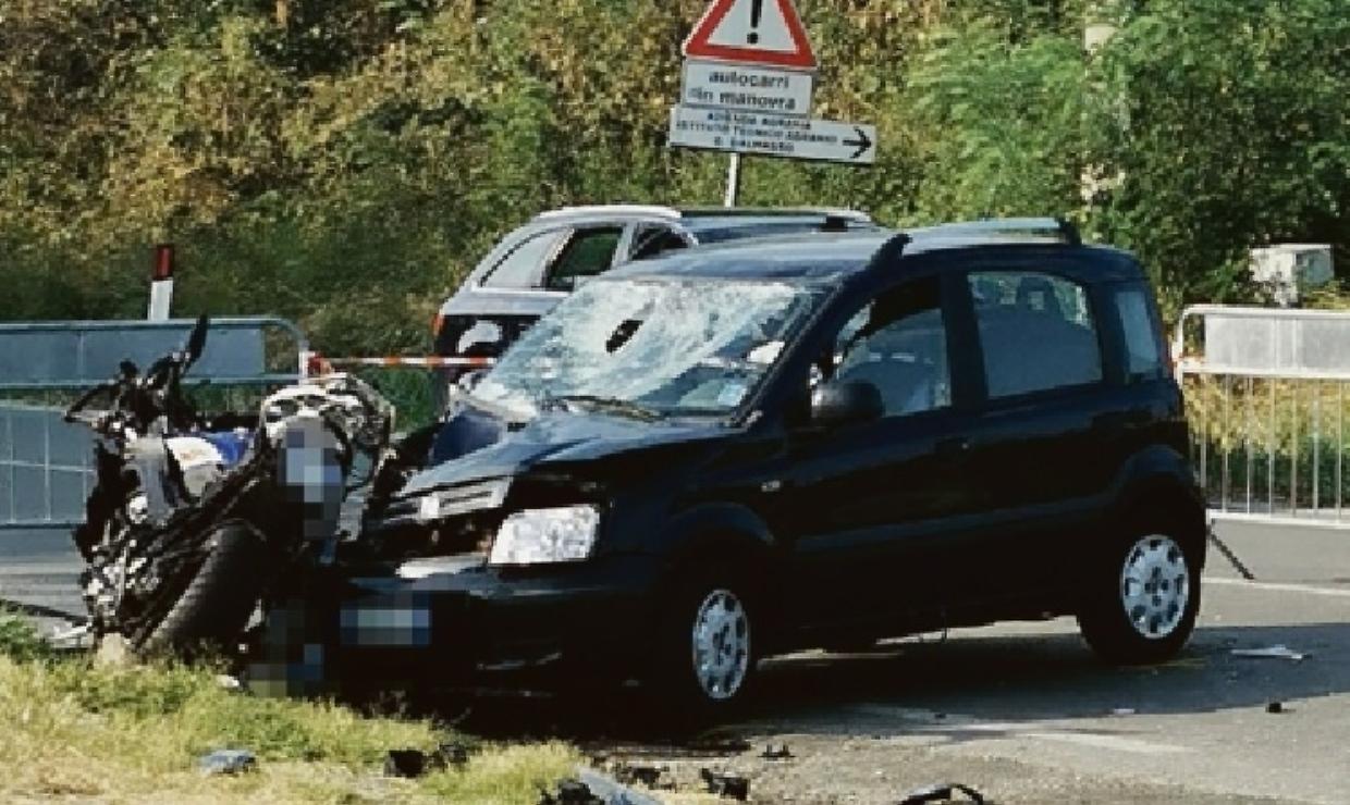 incidente pianezza moto panda