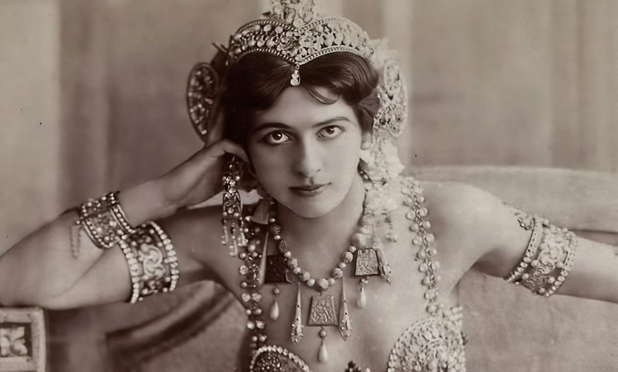 mata hari dp