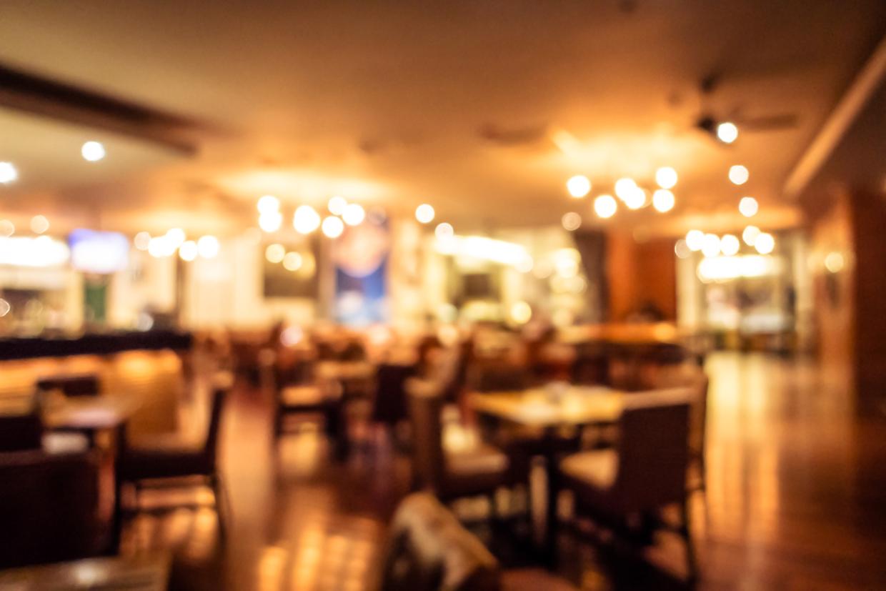 Abstract blur and defocused restaurant and coffee shop interior