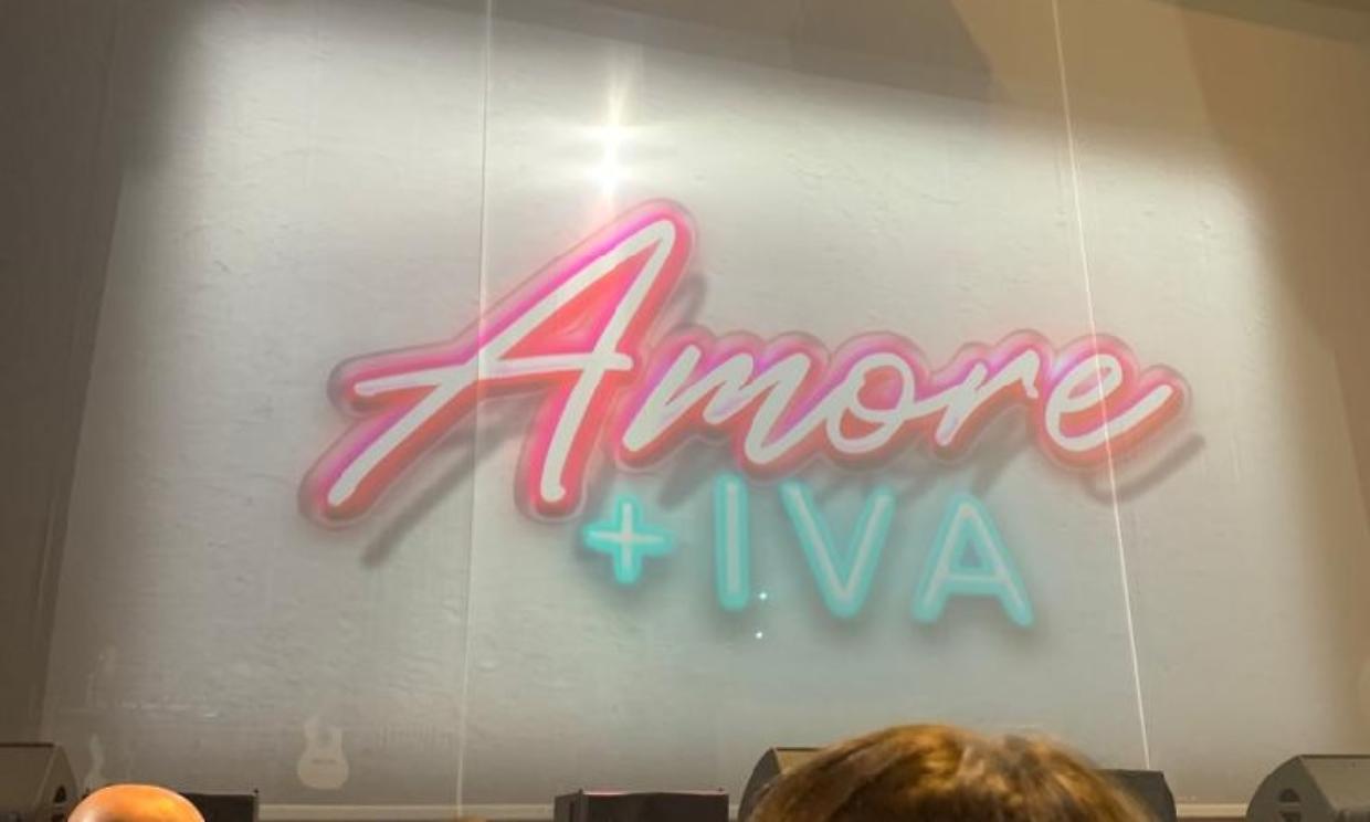 amore iva zalone 1