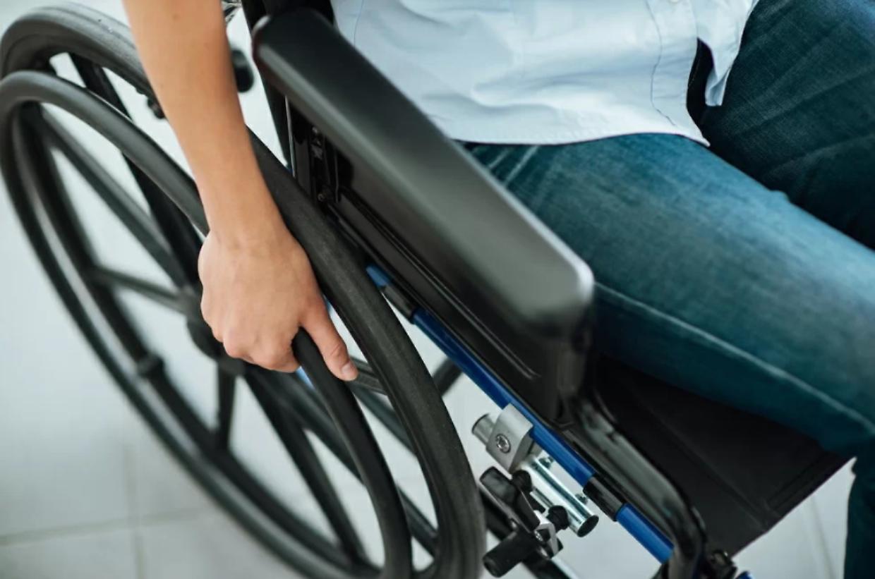 disabile carrozzina
