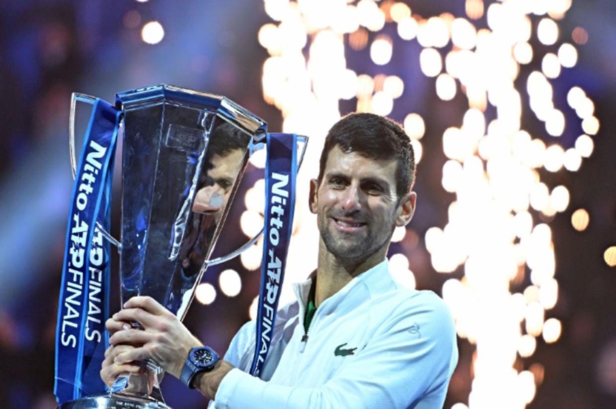 Novak Djokovic of Serbia celebrates after winning the final of the Nitto ATP Finals 2022 tennis tournament at Pala Alpitour in Turin,  Italy, 20 november 2022 ANSA/ ALESSANDRO DI MARCO