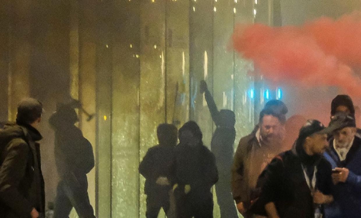 Gli anarchici in corteo il 4 marzo 2023 per Alfredo Cospito