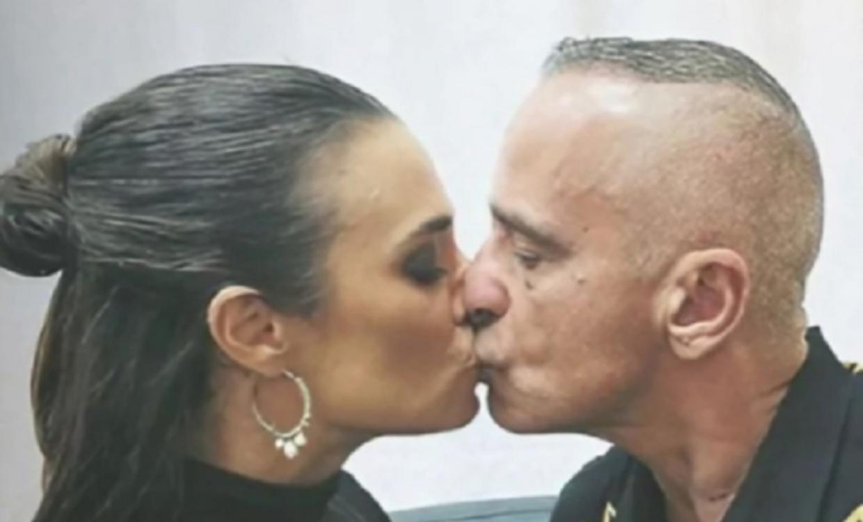 Eros Ramazzotti, nonno innamoratoMa quale Hunziker, con Dalila è amore a gonfie vele