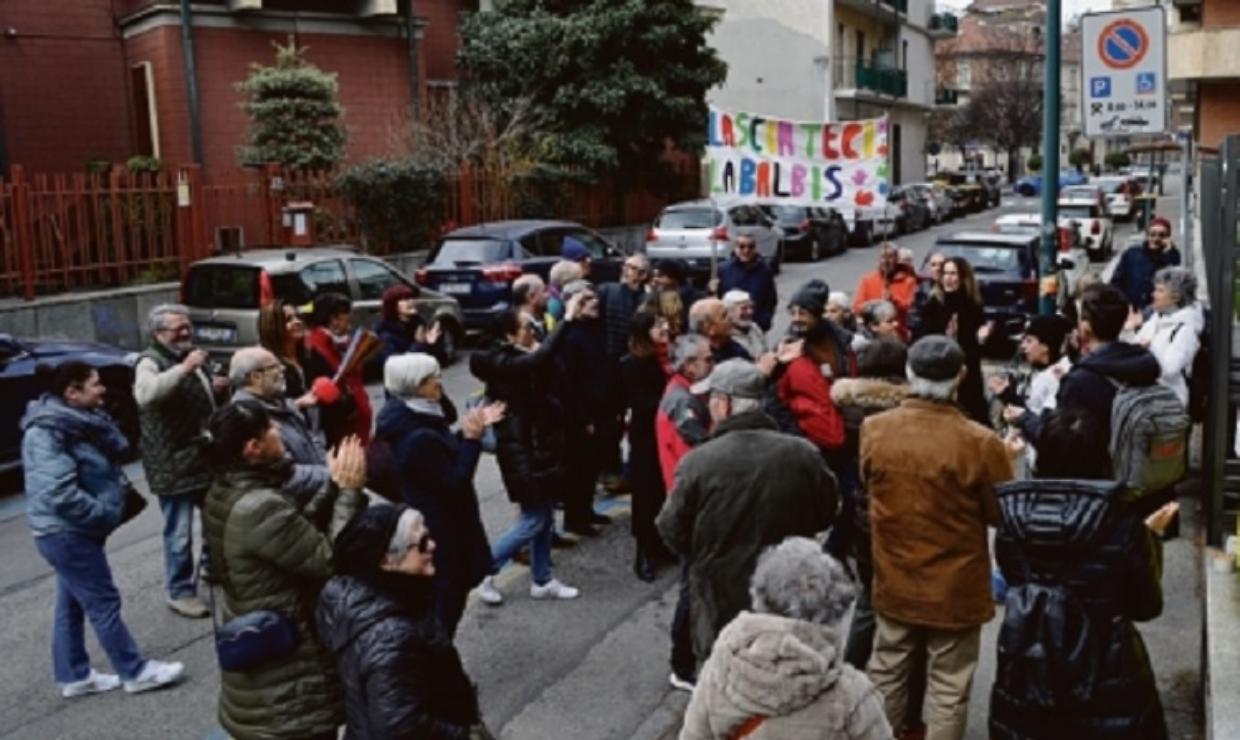 scuola balbis protesta