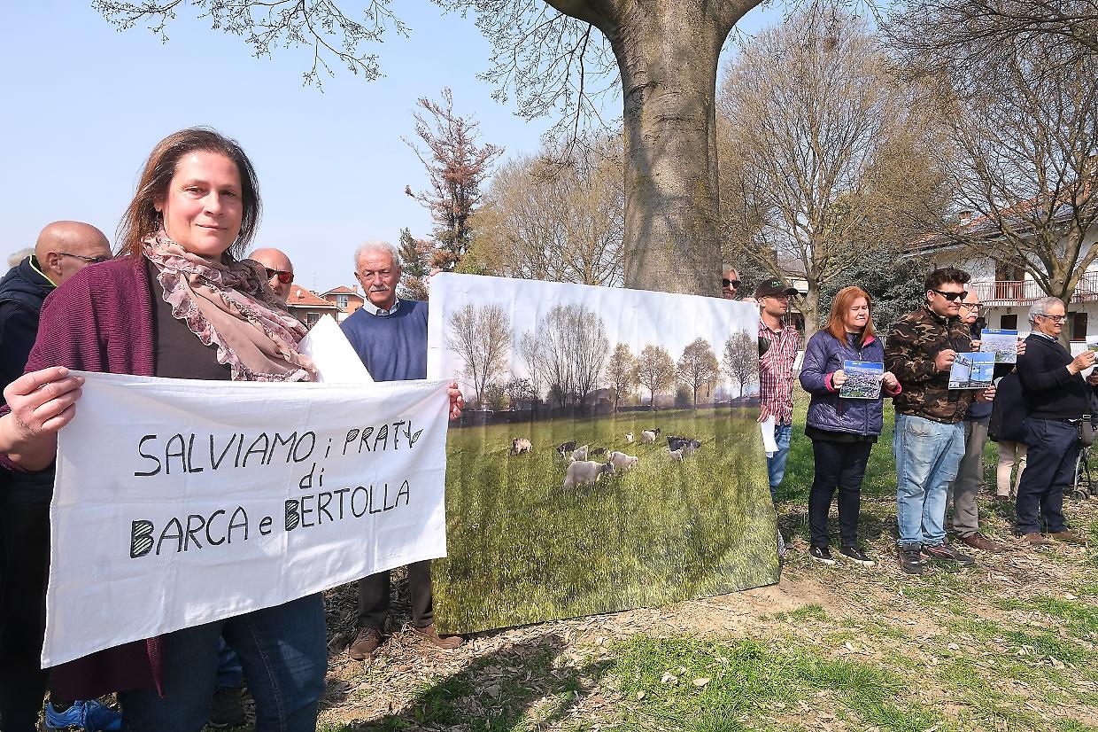 Dal quartiere Bertolla 963 firme di protesta: «Non costruite sui nostri prati»