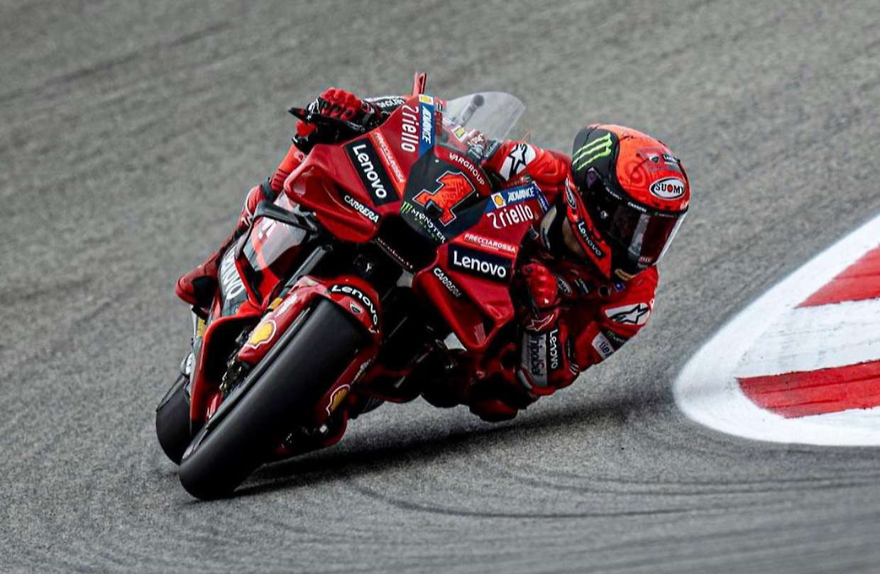 MotoGp, Bagnaia-Jorge Martin, la sfida si infiamma in Indonesia. Spunta Bastianini: alleato o rivale di Pecco? 