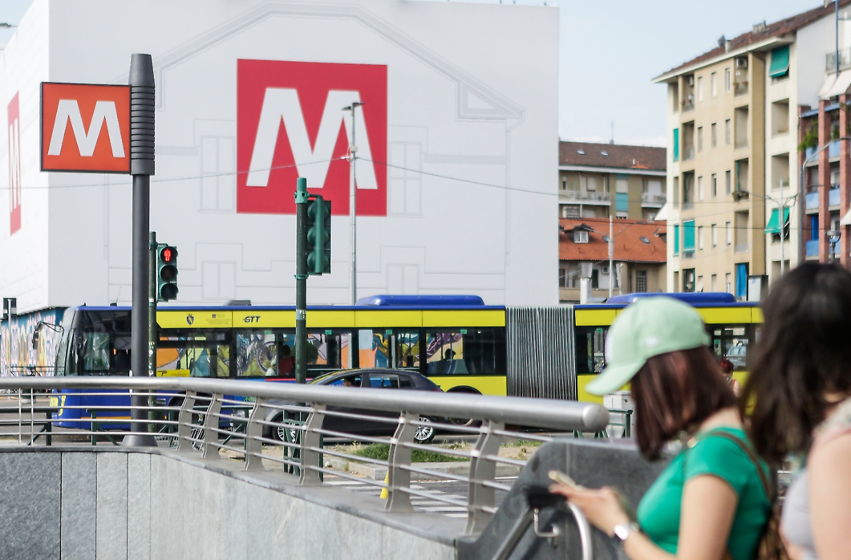 Stesso biglietto, stessi diritti: metro e bus a pari corsa