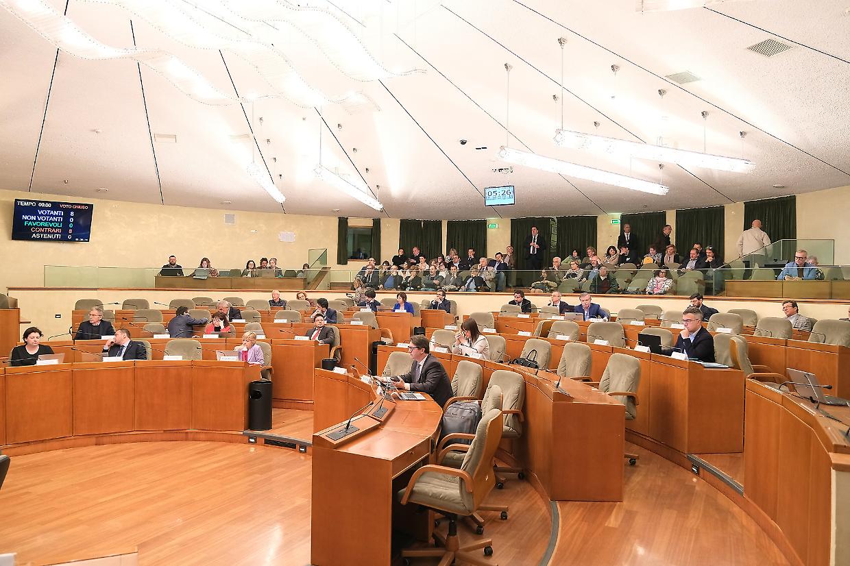 Consiglio regionale aperto 