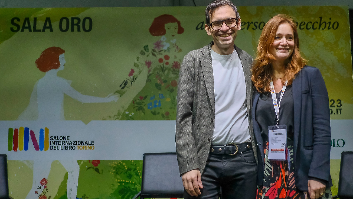 Cambio della guardia al Salone, Lagioia avvisa Annalena Benini: «Torino è una piazza difficile»