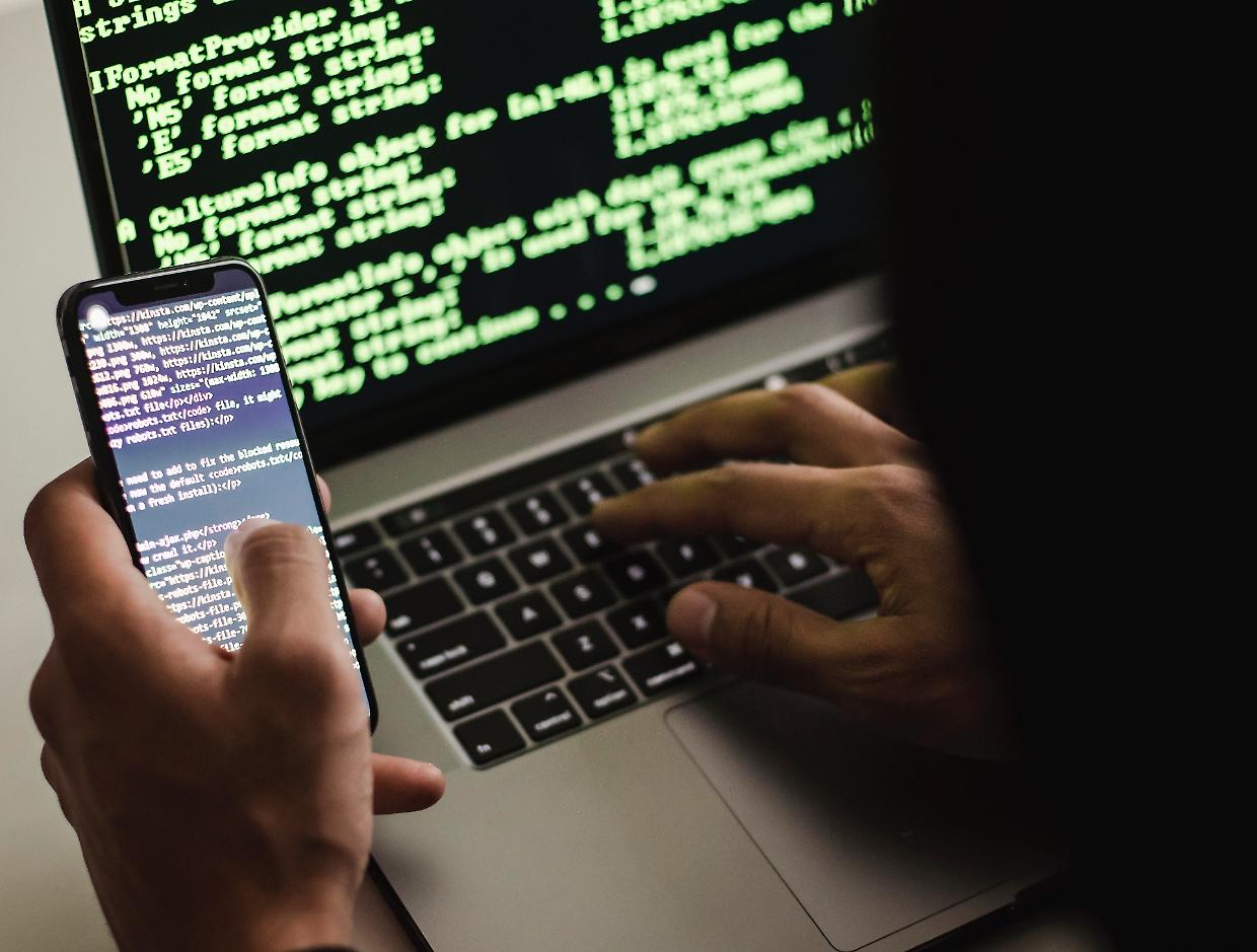 Hacker pedopornografia