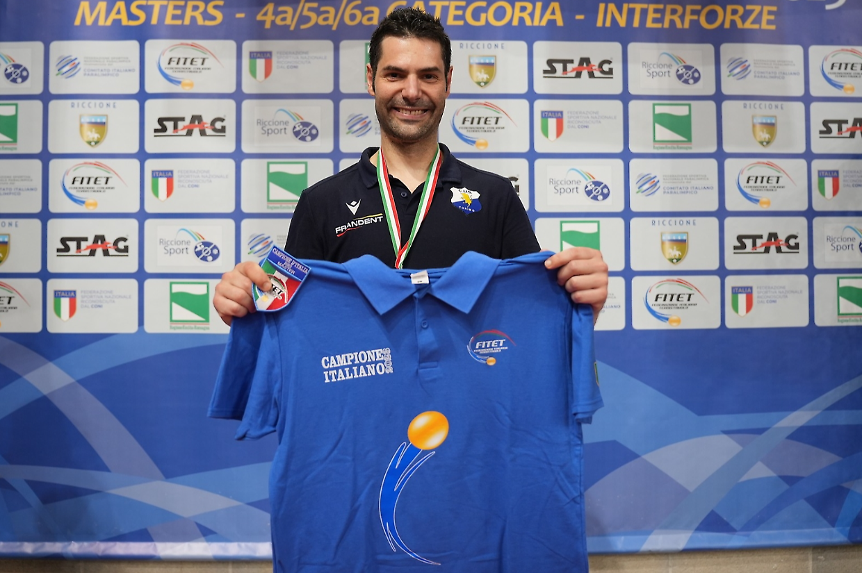 Tennistavolo, Manna non finisce di stupireA quarant'anni si prende un altro tricolore